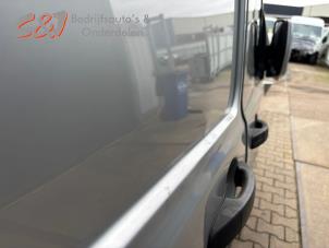 Ford Transit Custom 2.0 TDCi 16V Eco Blue 130 Sloopvoertuig (2020, Zilvergrijs)