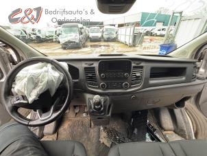 Ford Transit Custom 2.0 TDCi 16V Eco Blue 130 Sloopvoertuig (2020, Zilvergrijs)