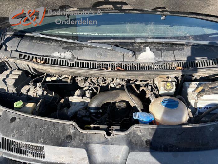 Volkswagen Transporter T6 2.0 TDI DRF 4Motion Sloopvoertuig (2016, Zwart)