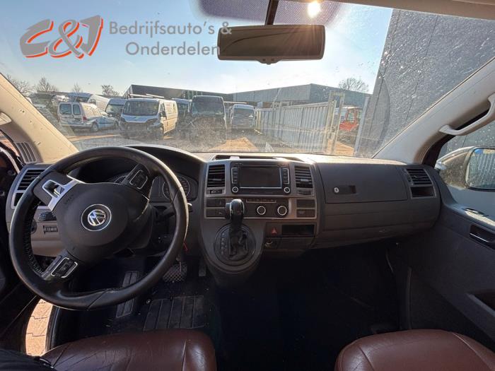 Volkswagen Transporter T6 2.0 TDI DRF 4Motion Sloopvoertuig (2016, Zwart)
