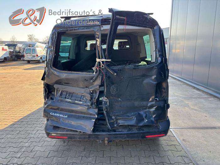 Volkswagen Transporter T6 2.0 TDI DRF 4Motion Sloopvoertuig (2016, Zwart)