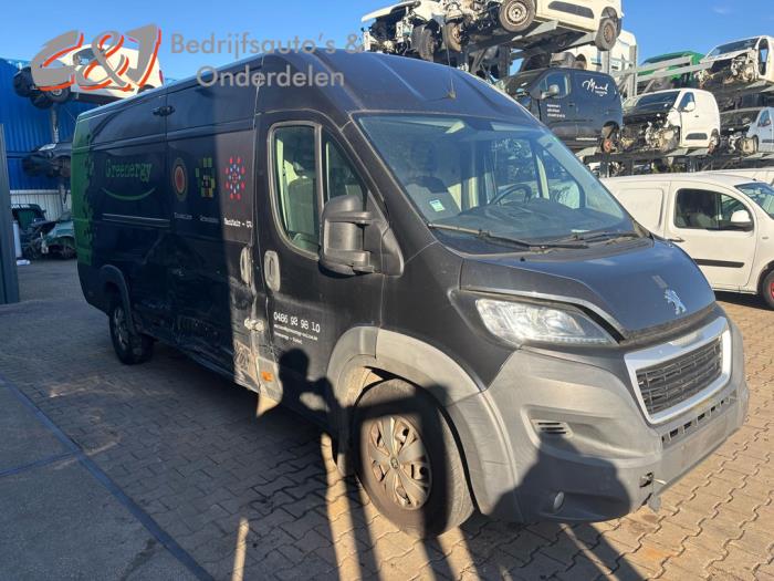 Peugeot Boxer 3.0 HDi 175 Euro 5 Sloopvoertuig (2015, Zwart)