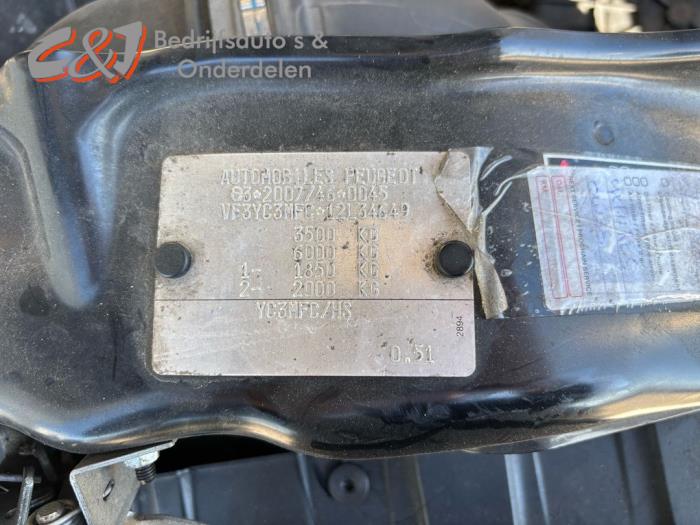 Peugeot Boxer 2.0 BlueHDi 160 Sloopvoertuig (2019, Wit)