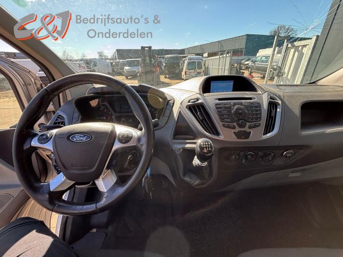 Ford Transit Custom 2.0 TDCi 16V Eco Blue 130 Sloopvoertuig (2017, Zilver)