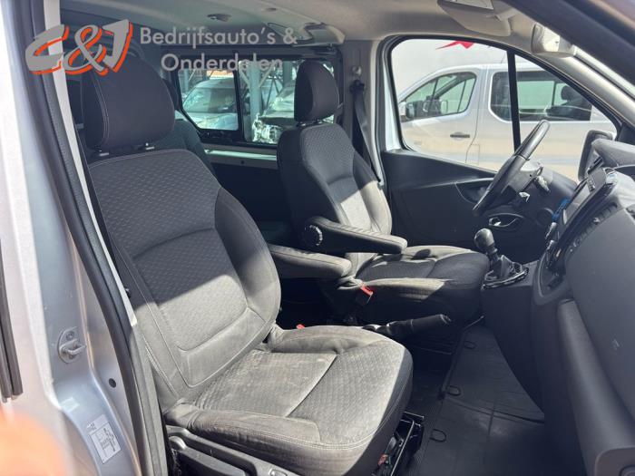 Opel Vivaro 1.6 CDTI BiTurbo 140 Sloopvoertuig (2016, Zilver)