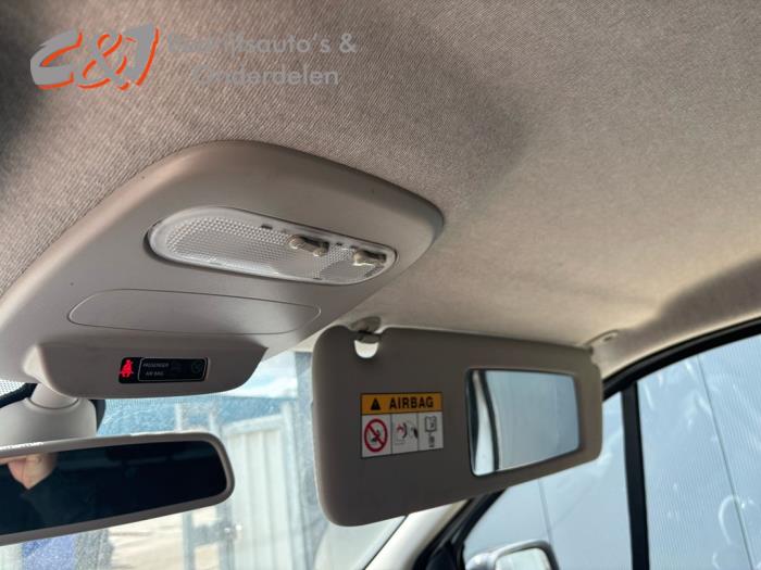 Opel Vivaro 1.6 CDTI BiTurbo 140 Sloopvoertuig (2016, Zilver)