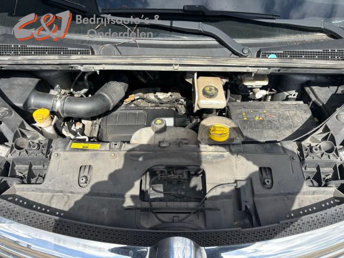 Opel Vivaro 1.6 CDTI BiTurbo 140 Sloopvoertuig (2016, Zilver)