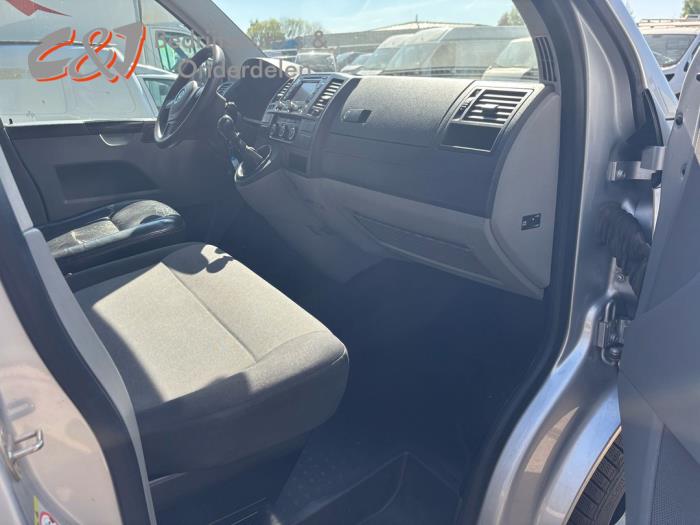 Volkswagen Transporter T5 2.0 TDI BlueMotion Sloopvoertuig (2014, Zilver)