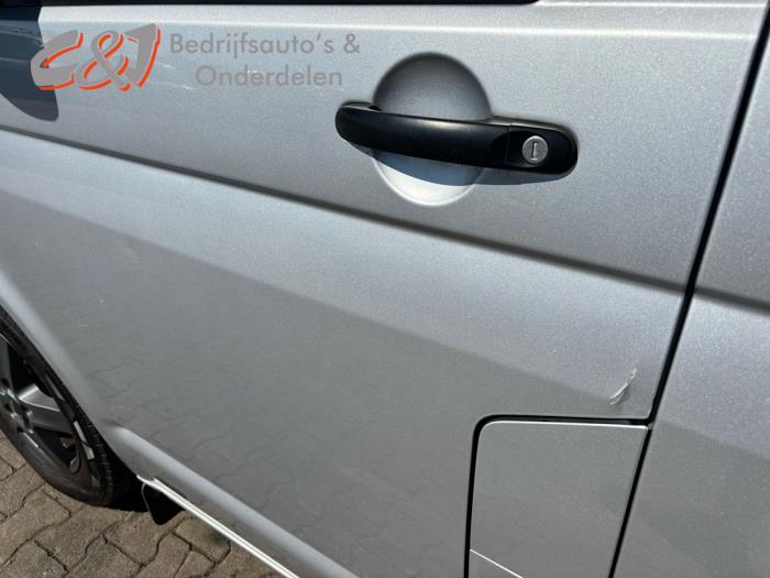 Volkswagen Transporter T5 2.0 TDI BlueMotion Sloopvoertuig (2014, Zilver)