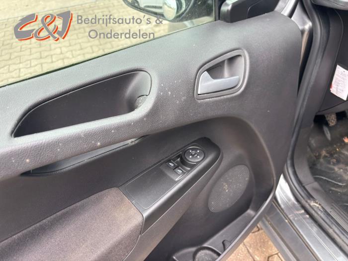 Ford Transit Courier 1.5 TDCi 75 Sloopvoertuig (2016, Grijs)