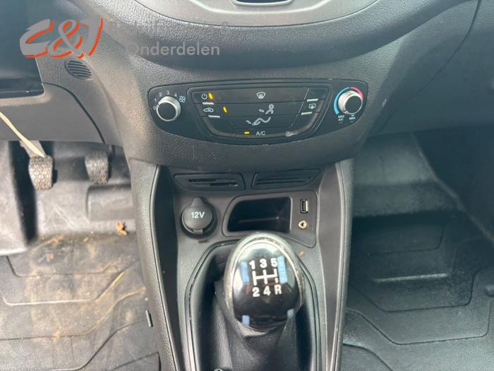 Ford Transit Courier 1.5 TDCi 75 Sloopvoertuig (2016, Grijs)