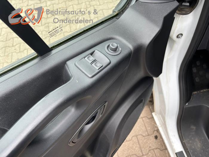 Renault Trafic 2.0 dCi 16V 120 Sloopvoertuig (2021, Wit)