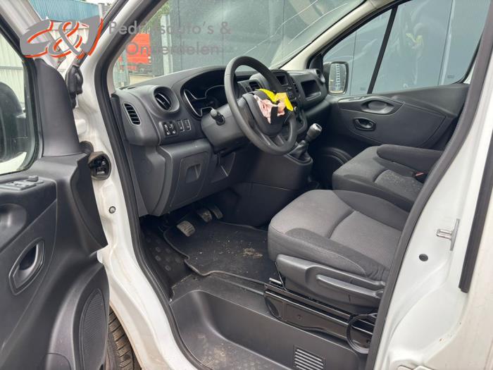 Renault Trafic 2.0 dCi 16V 120 Sloopvoertuig (2021, Wit)