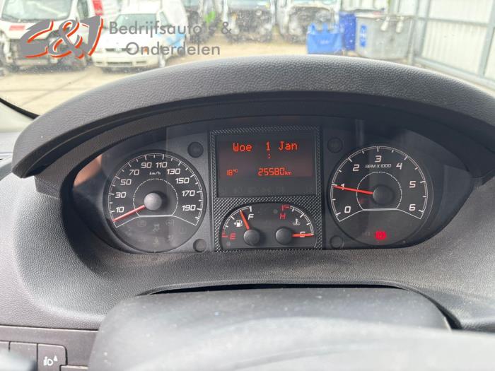 Citroen Jumper 2.2 Blue HDi 140 Sloopvoertuig (2023, Wit)