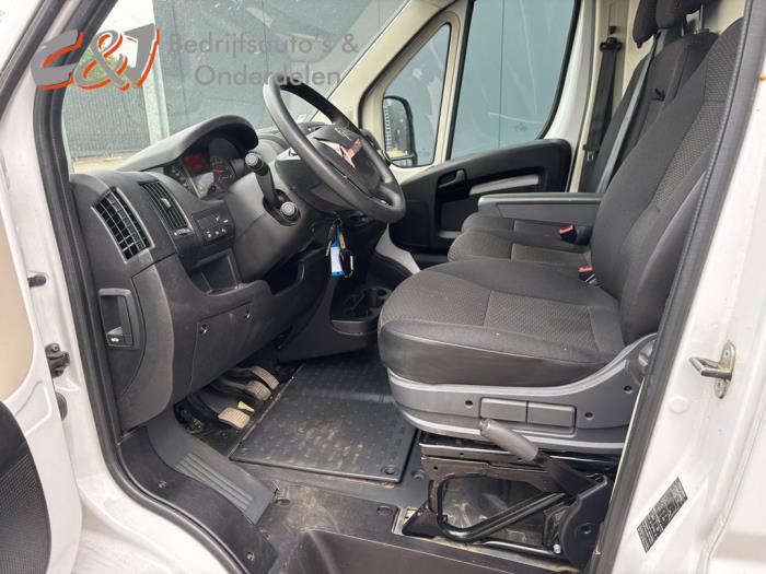 Citroen Jumper 2.2 Blue HDi 140 Sloopvoertuig (2023, Wit)