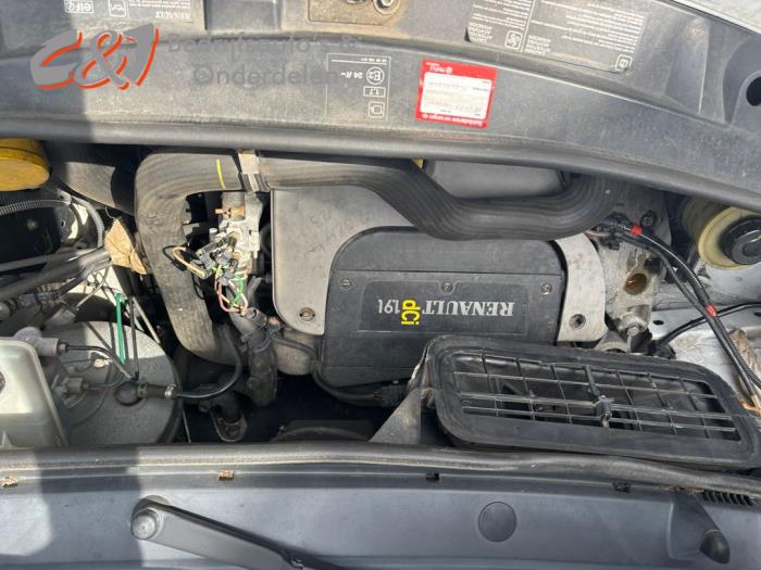 Renault Trafic New 1.9 dCi 82 16V Sloopvoertuig (2006, Wit)