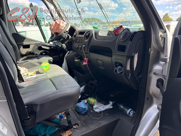 Renault Master III 2.3 dCi 170 16V FWD Sloopvoertuig (2018, Zilver)