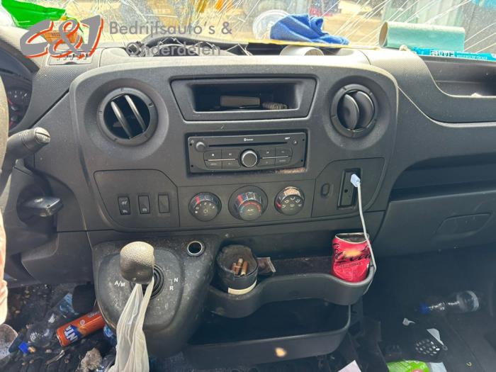 Renault Master III 2.3 dCi 170 16V FWD Sloopvoertuig (2018, Zilver)