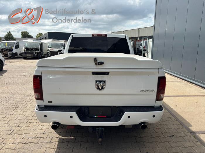 Dodge 1500 Standard Cab 5.7 Hemi V8 4x4 Sloopvoertuig (2014, Wit)