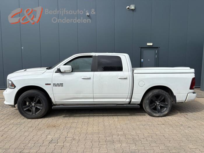 Dodge 1500 Standard Cab 5.7 Hemi V8 4x4 Sloopvoertuig (2014, Wit)