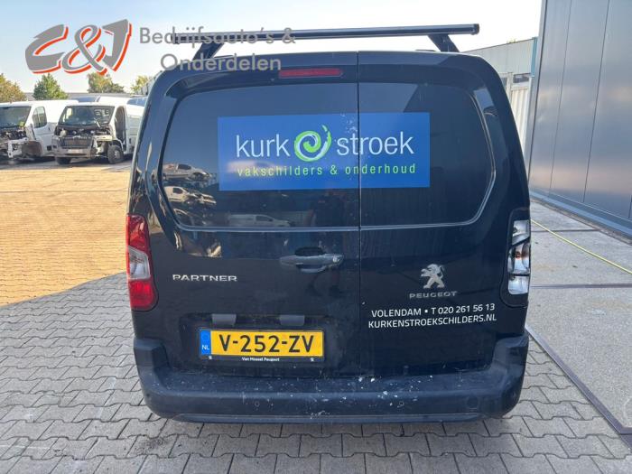 Peugeot Partner 1.6 BlueHDi 100 Sloopvoertuig (2019, Zwart)