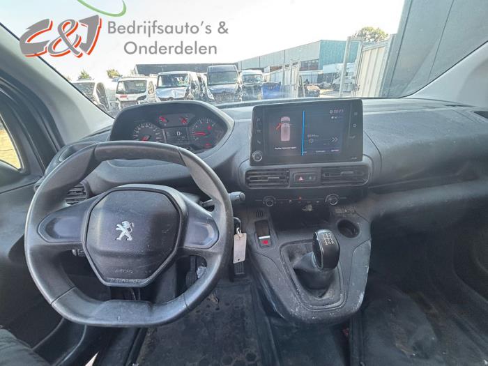 Peugeot Partner 1.6 BlueHDi 100 Sloopvoertuig (2019, Zwart)