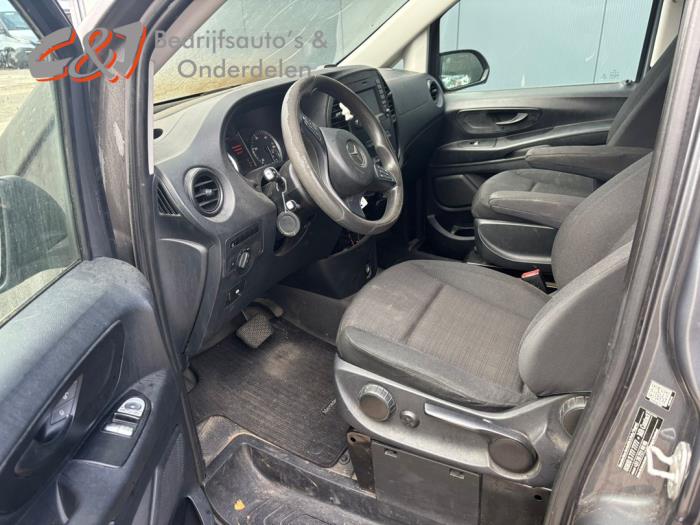 Mercedes Vito 2.2 116 CDI 16V Sloopvoertuig (2015, Grijs)