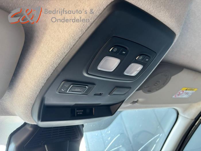 Renault Trafic 2.0 dCi 16V 150 Sloopvoertuig (2024, Zwart)