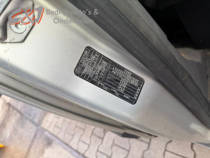 Ford Transit Custom 2.0 TDCi 16V Eco Blue 130 Sloopvoertuig (2019, Metallic, Moondust, Zilver)