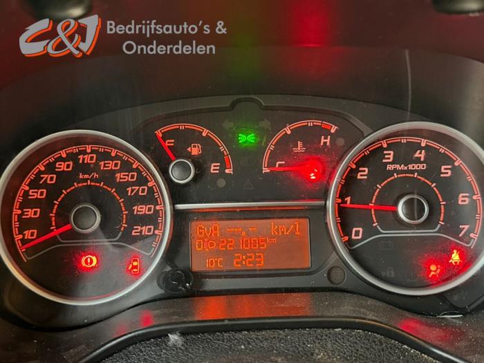 Fiat Doblo Cargo 1.3 MJ 16V DPF Euro 5 Sloopvoertuig (2016, Metallic)