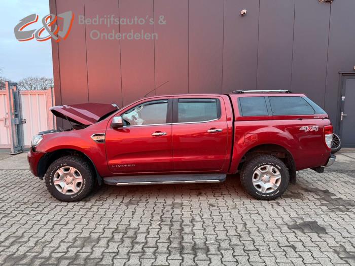 Ford Ranger 3.2 TDCI 20V 4x4 Sloopvoertuig (2018, Donker, Rood)