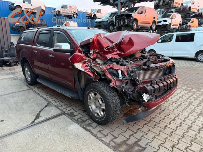 Ford Ranger 3.2 TDCI 20V 4x4 Sloopvoertuig (2018, Donker, Rood)