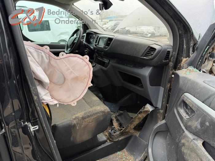 Peugeot Expert 2.0 Blue HDi 120 16V Sloopvoertuig (2020, Zwart)