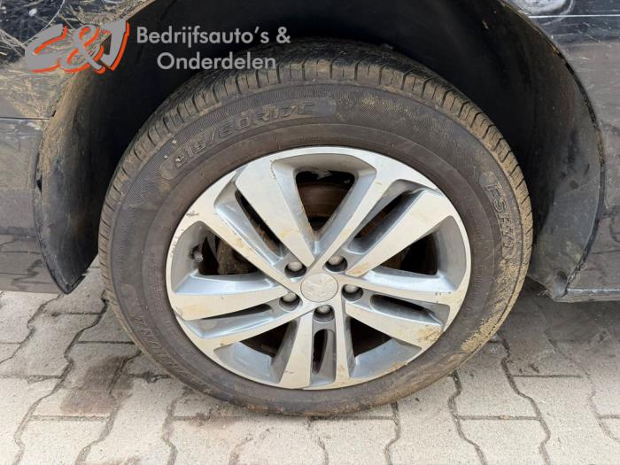 Peugeot Expert 2.0 Blue HDi 120 16V Sloopvoertuig (2020, Zwart)