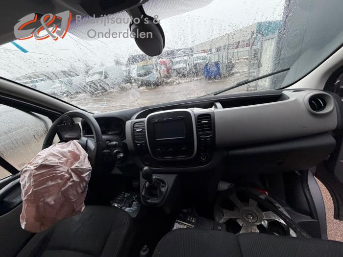 Renault Trafic 1.6 dCi 125 Twin Turbo Sloopvoertuig (2018, Grijs)