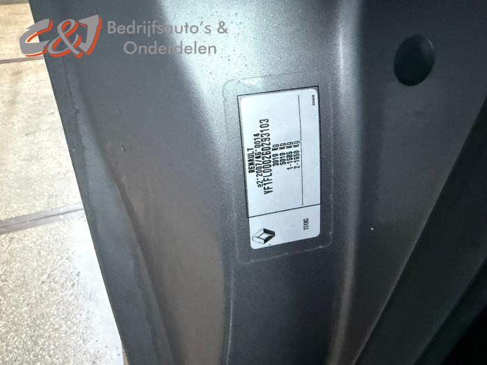 Renault Trafic 1.6 dCi 125 Twin Turbo Sloopvoertuig (2018, Grijs)