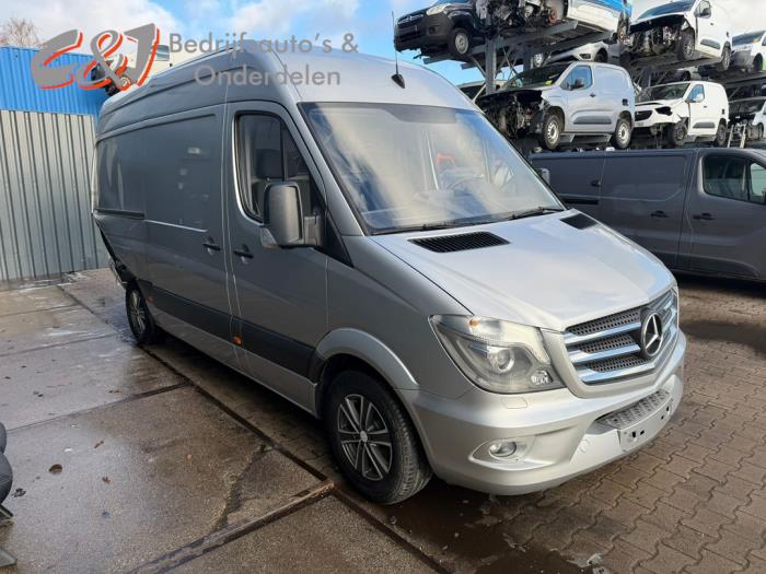Mercedes Sprinter 3,5t 313 CDI 16V Sloopvoertuig (2015, Zilver)