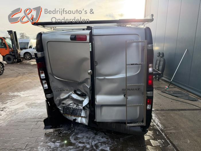 Renault Trafic 2.0 dCi 16V 150 Sloopvoertuig (2022, Zilver)