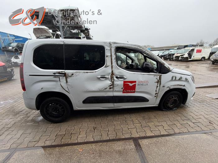 Opel Combo Cargo 1.5 CDTI 100 Sloopvoertuig (2023, Wit)