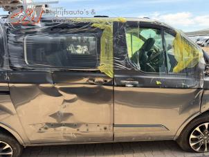Ford Transit Custom 2.0 TDCi 16V Eco Blue 130 Sloopvoertuig (2020, Donker, Antraciet)