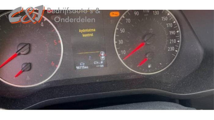 Renault Trafic 2.0 dCi 16V 110 Sloopvoertuig (2023, Wit)