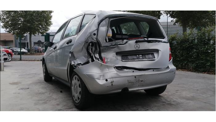 Mercedes A-Klasse V4