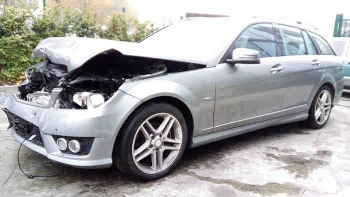 Mercedes C Estate (S204) 2.2 C-220 CDI 16V BlueEfficiency