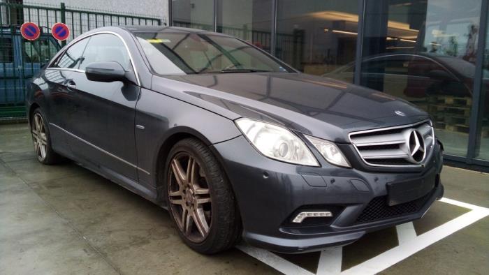 Mercedes E-Klasse V28