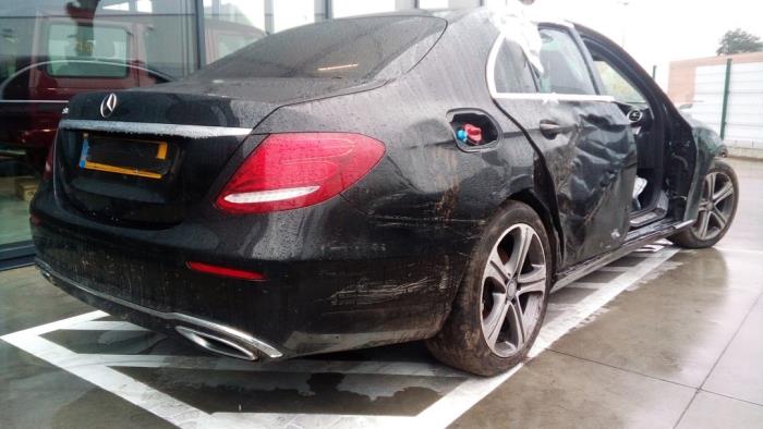 Mercedes E-Klasse V39