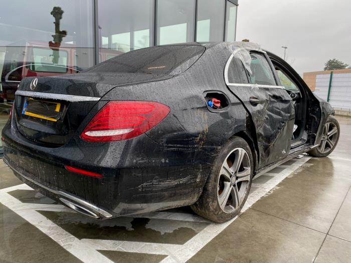 Mercedes E-Klasse V39