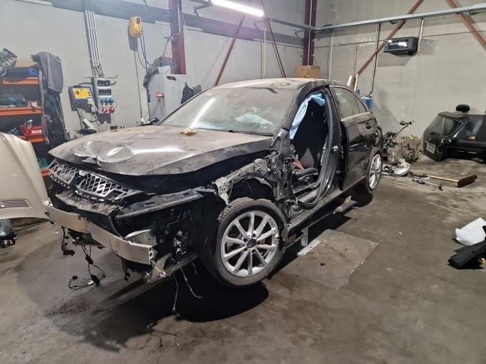 Mercedes A-Klasse V66