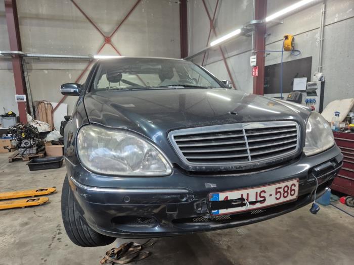 Mercedes S (W220) 3.2 S-320 18V