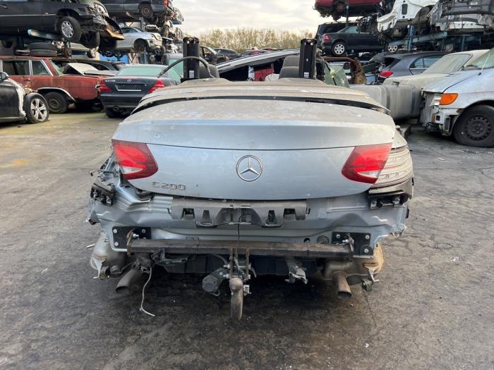 Mercedes C-Klasse V86