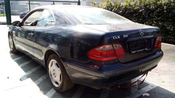 Mercedes CLK V106